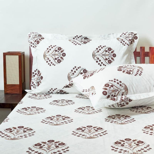 Buy Maheen Printed Bedsheet Bedsheets from Vaaree