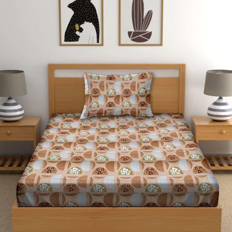 Buy Marqa Moor Bedsheet Bedsheets from Vaaree