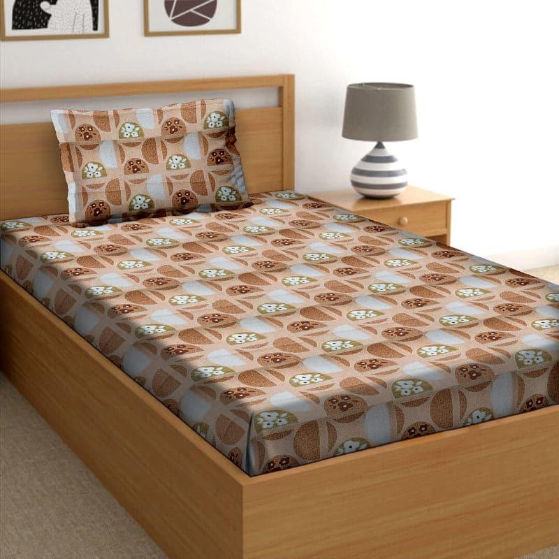 Buy Marqa Moor Bedsheet Bedsheets from Vaaree