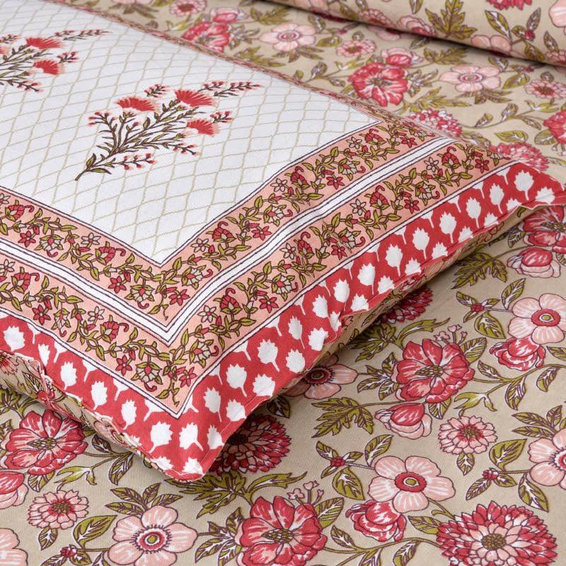 Buy Mastani Floral Bedsheet Bedsheets from Vaaree