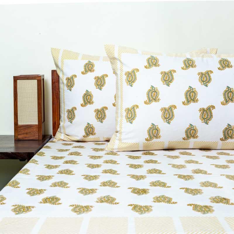 Buy Medhya Printed Bedsheet - Yellow Bedsheets from Vaaree