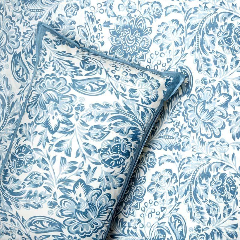 Buy Micola Floral Printed Bedsheet - Blue Bedsheets from Vaaree