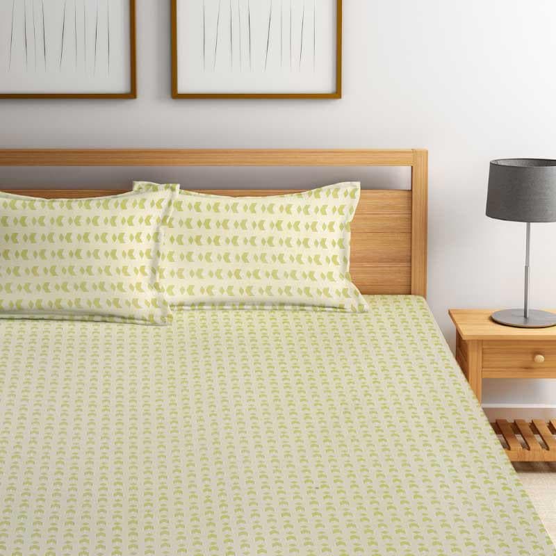 Buy Miniature Mosaic - Green Bedsheets from Vaaree