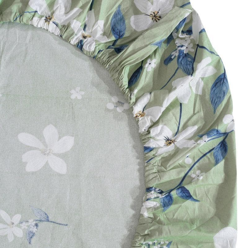 Buy Mitusha Printed Bedsheet - Green Bedsheets from Vaaree