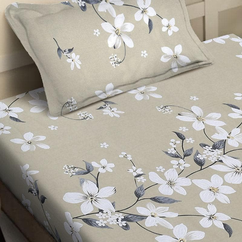 Buy Mitusha Printed Bedsheet - Olive Green Bedsheets from Vaaree