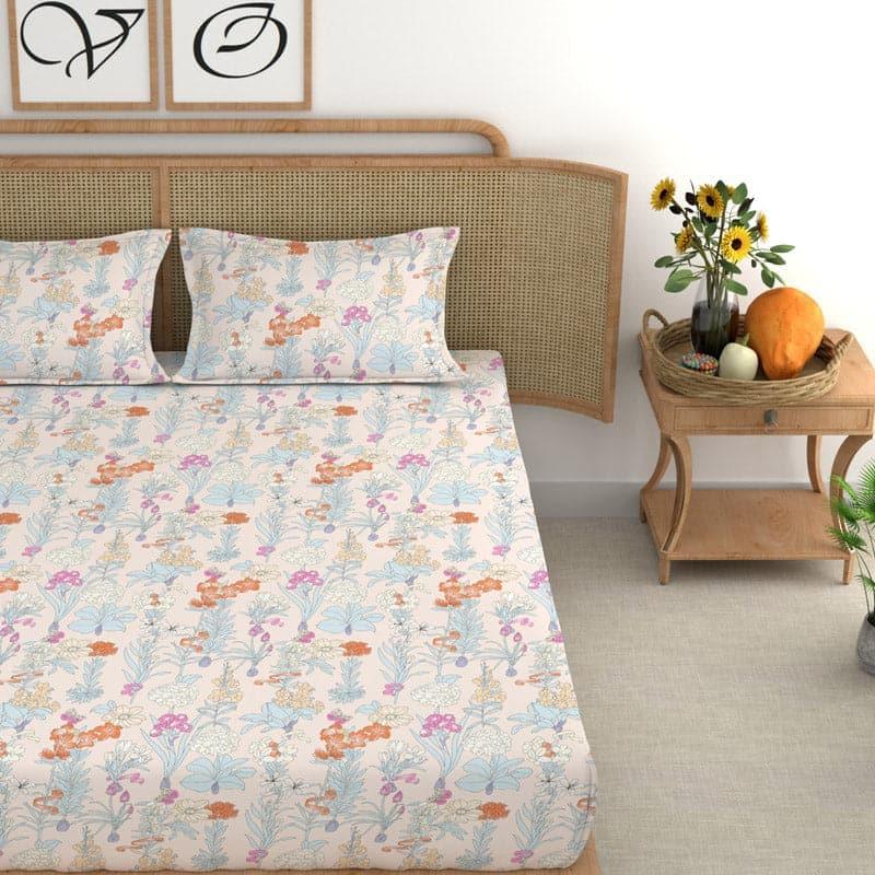 Buy Moira Floral Bedsheet Bedsheets from Vaaree