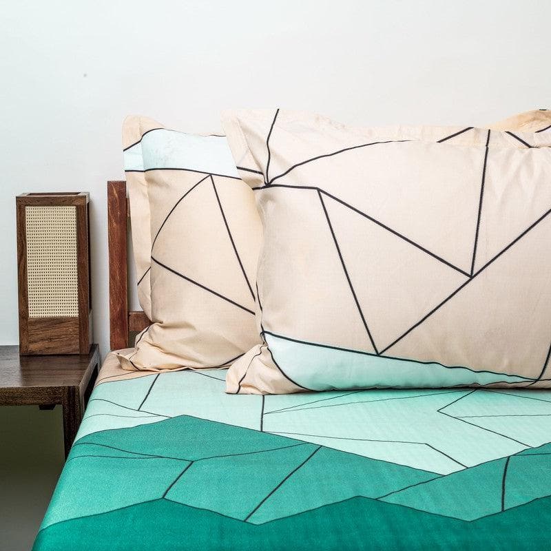 Buy Mosaic Abstract Bedsheet - Green & Peach Bedsheets from Vaaree