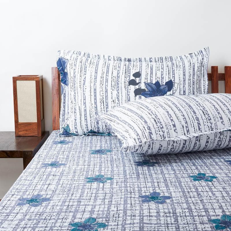 Buy Mosaic Florals Bedsheet Bedsheets from Vaaree