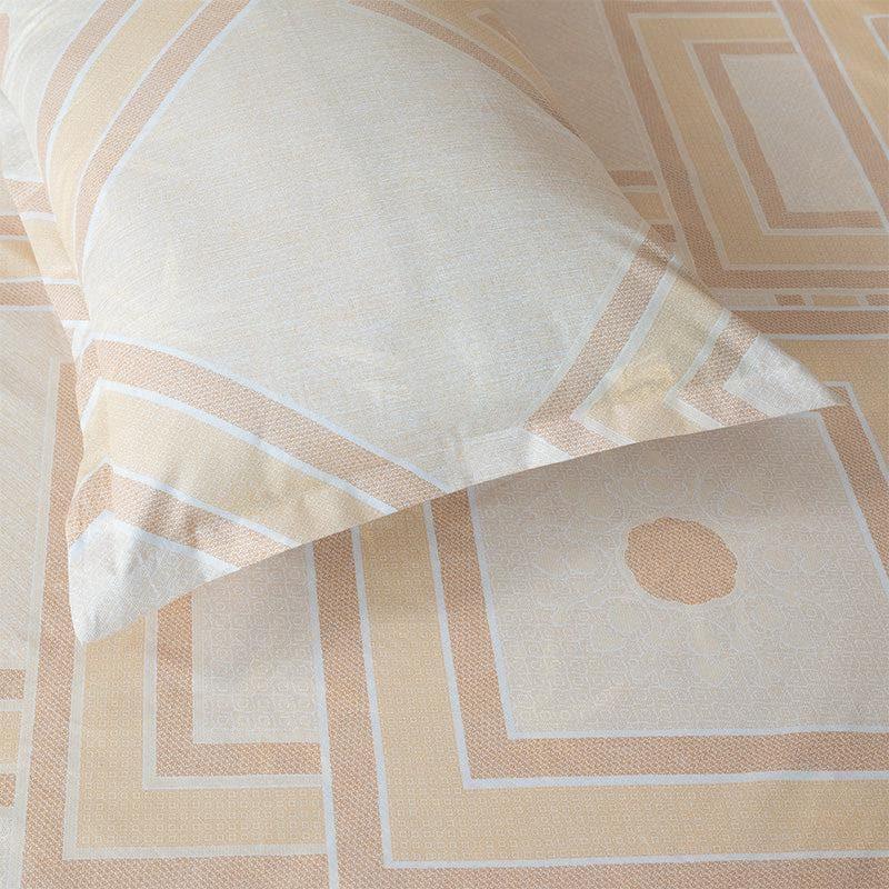 Bedsheets - Neinia Printed Reversible Bedsheet - Beige & Lavender