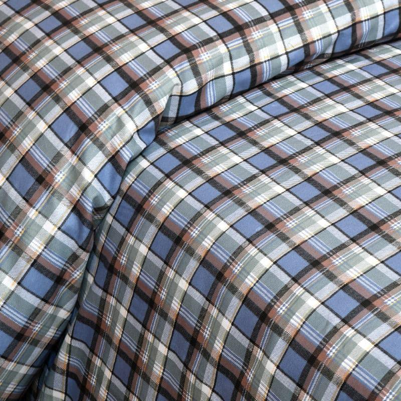 Buy Nesara Checkered Bedsheet - Grey Bedsheets from Vaaree