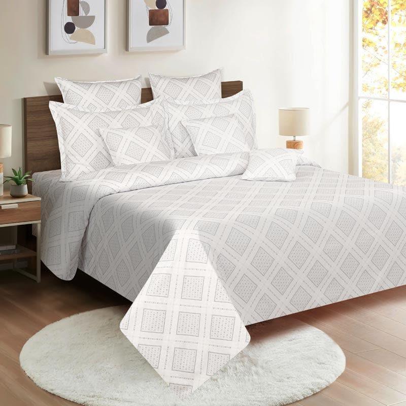 Buy Nurvi Geometric Bedsheet Bedsheets from Vaaree