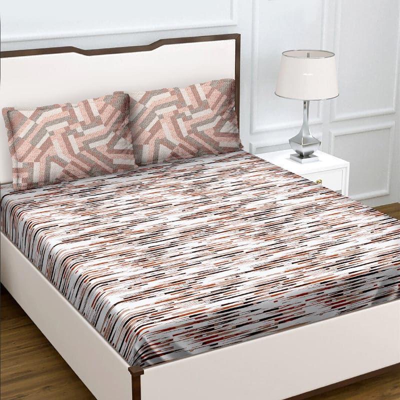 Buy Odelia Lark Bedsheet - Peach Bedsheets from Vaaree