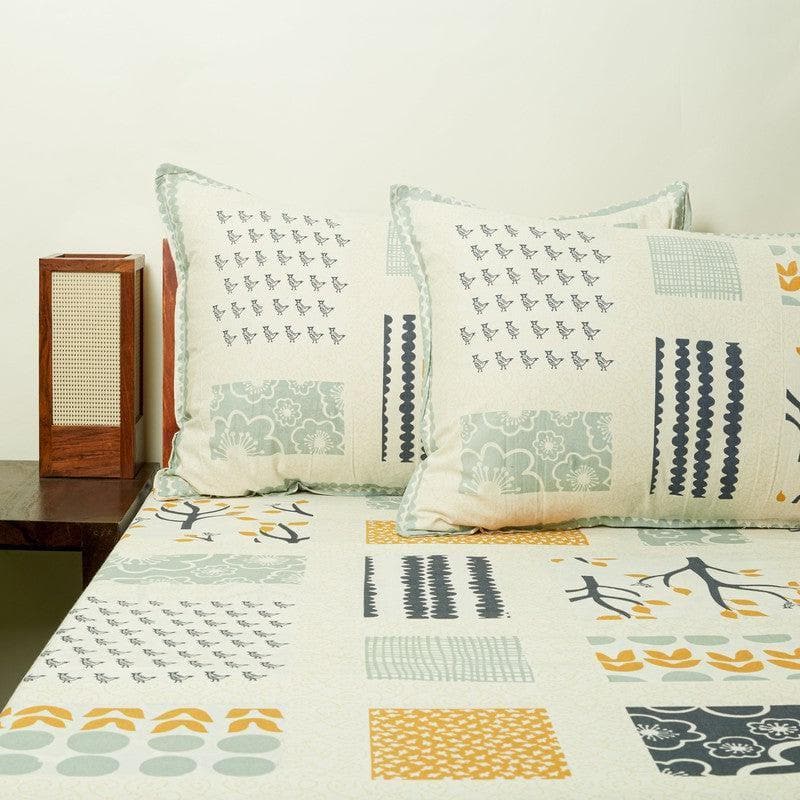 Buy Patchie Bedsheet Bedsheets from Vaaree