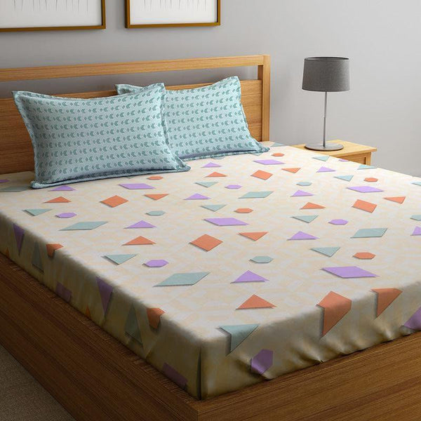 Buy Playful Geometric Bedsheet Bedsheets from Vaaree