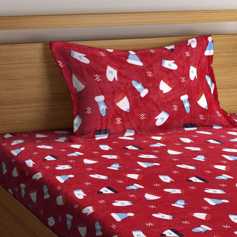 Buy Bedsheets - Playful Red Bedsheet at Vaaree online