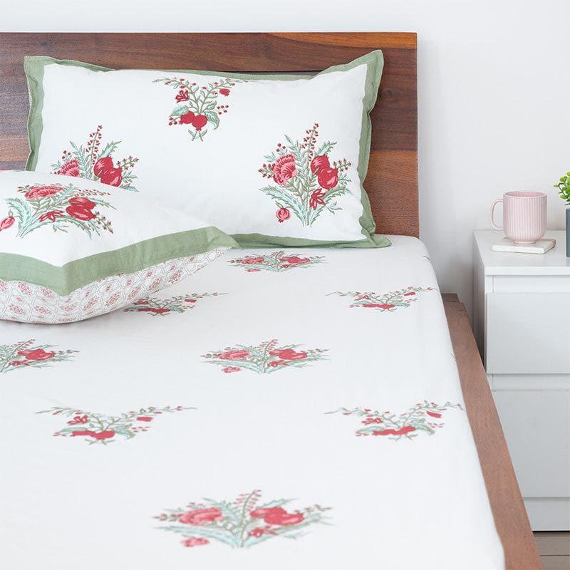 Buy Praana Floral Bedsheet - Red Bedsheets from Vaaree