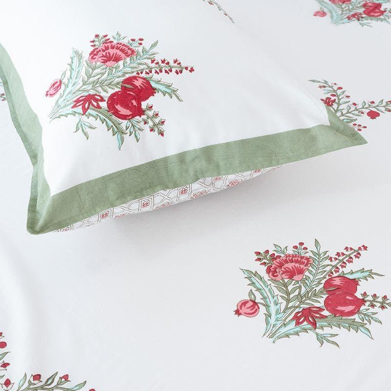 Buy Praana Floral Bedsheet - Red Bedsheets from Vaaree