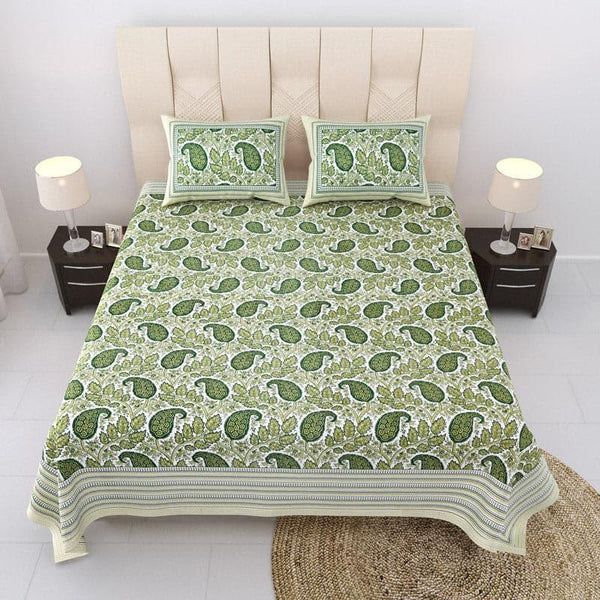 Buy Pratyusha Printed Bedsheet - Green Bedsheets from Vaaree