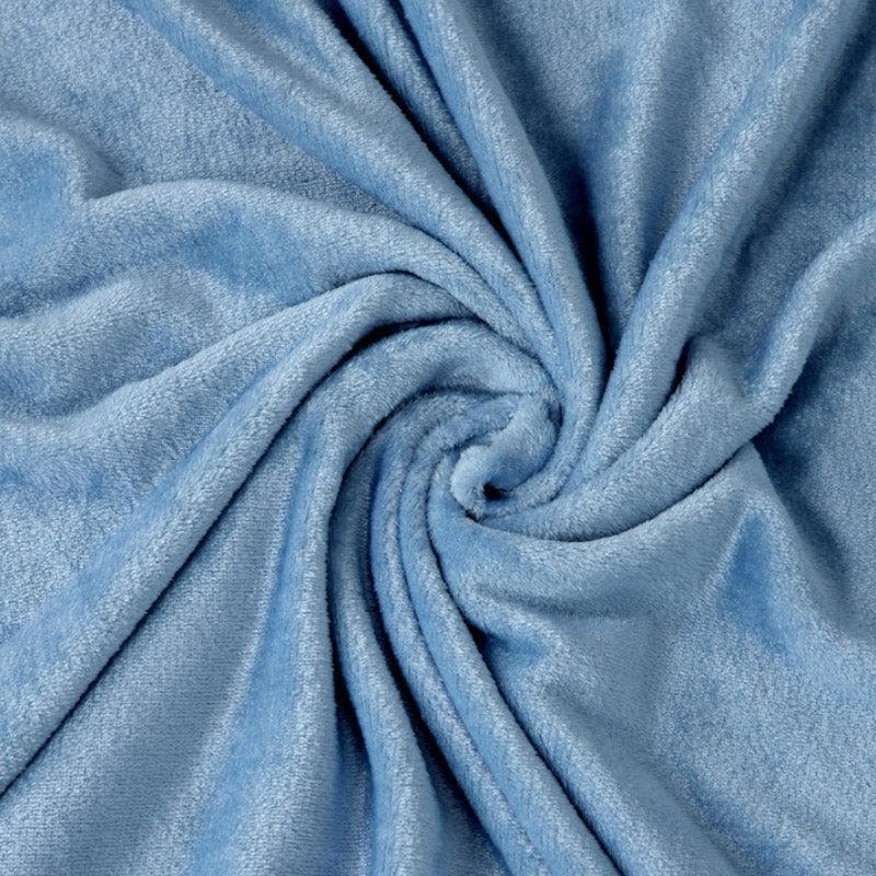 Buy Pristine Charm Warm Bedsheet - Blue Bedsheets from Vaaree