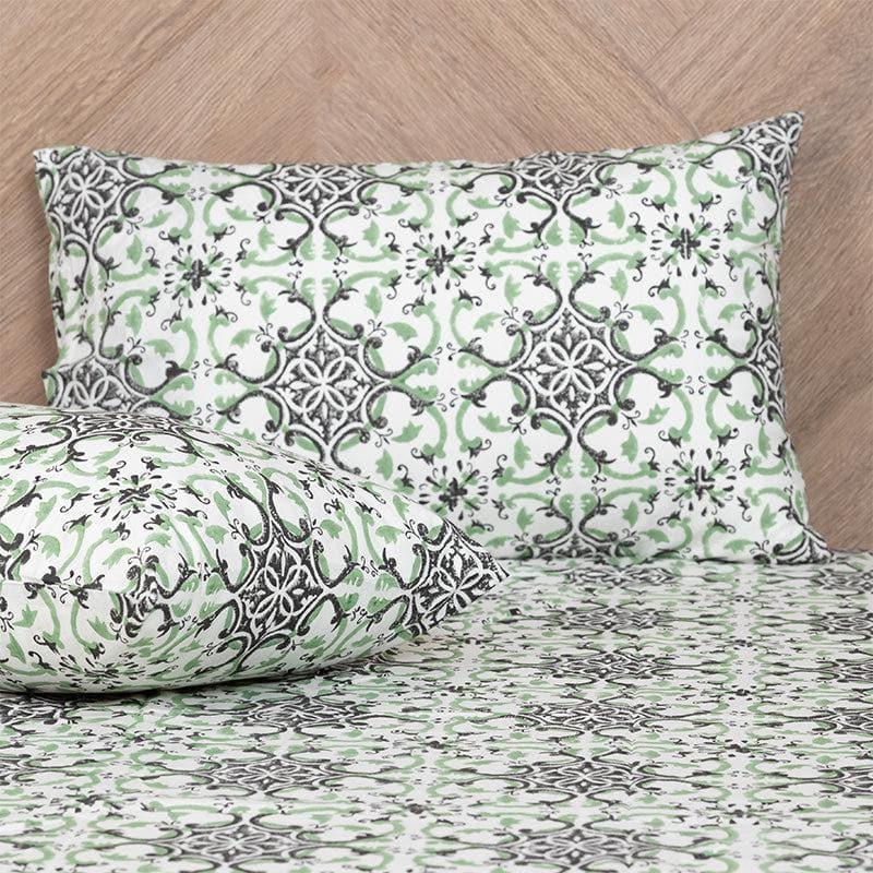 Buy Regal Charm Ethnic Printed Bedsheet - Green Bedsheets from Vaaree