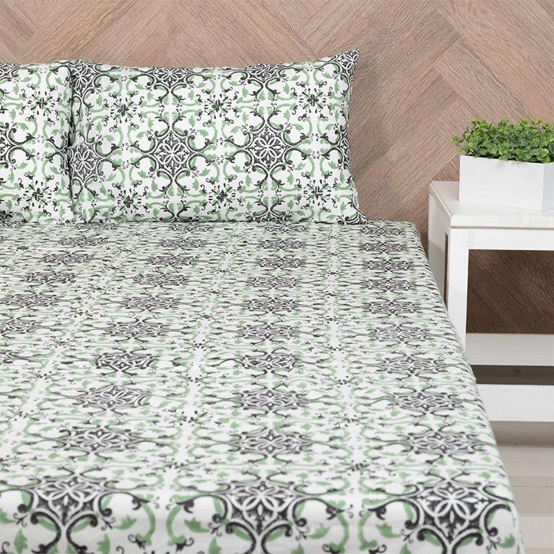 Buy Regal Charm Ethnic Printed Bedsheet - Green Bedsheets from Vaaree