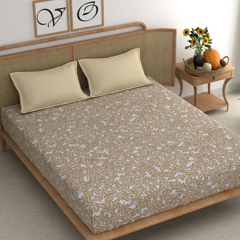 Buy Rhett Floral Bedsheet Bedsheets from Vaaree