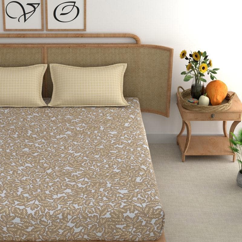 Buy Rhett Floral Bedsheet Bedsheets from Vaaree