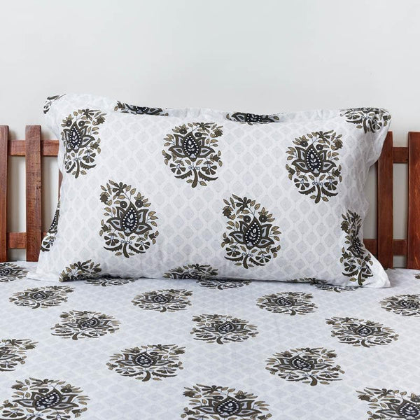 Buy Rita Ethnic Bedsheet - Olive Bedsheets from Vaaree