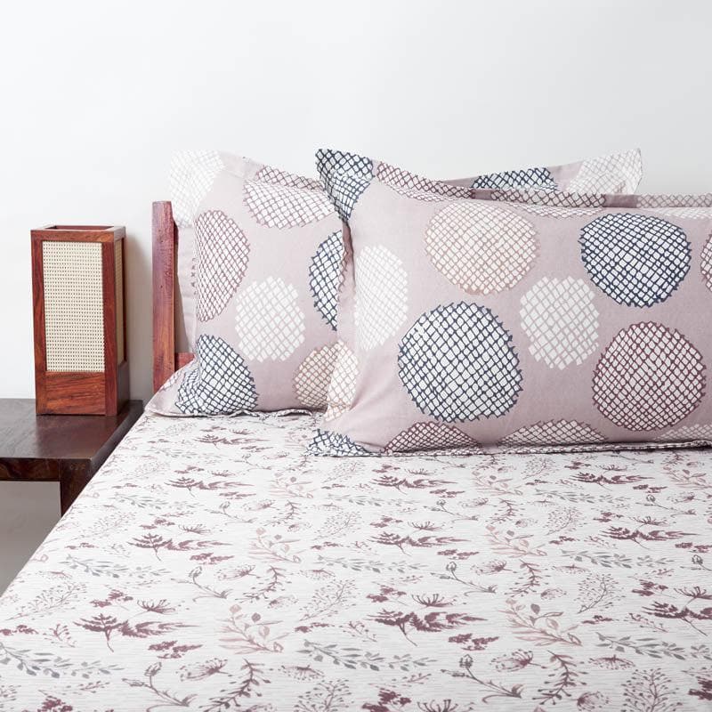 Buy Sarthiyaa Printed Bedsheet - Brown Bedsheets from Vaaree