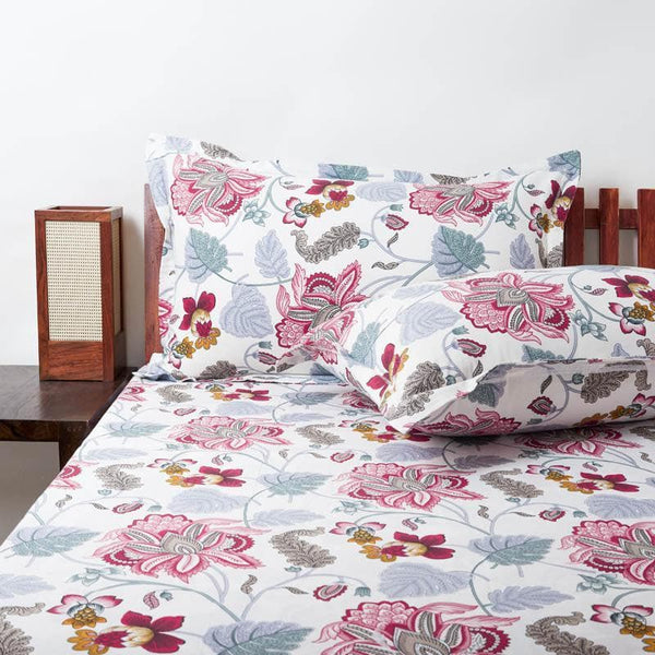 Buy Shimi Printed Bedsheet - Pink Bedsheets from Vaaree