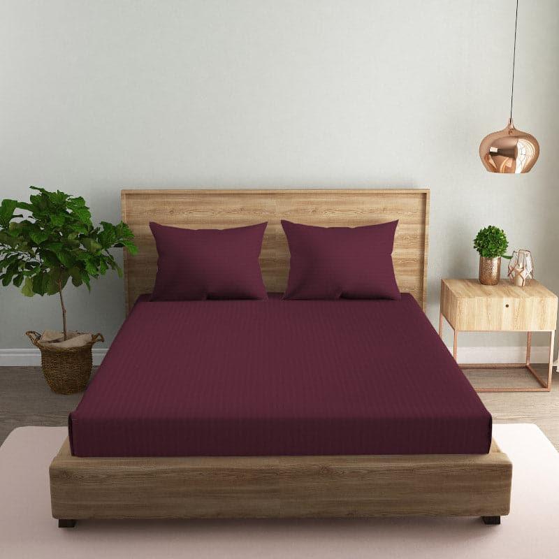 Buy Slay In Stripes Bedsheet - Wine Bedsheets from Vaaree