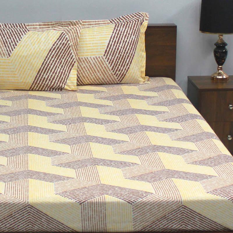 Buy Streamline Symphony Bedsheet - Yellow & Brown Bedsheets from Vaaree