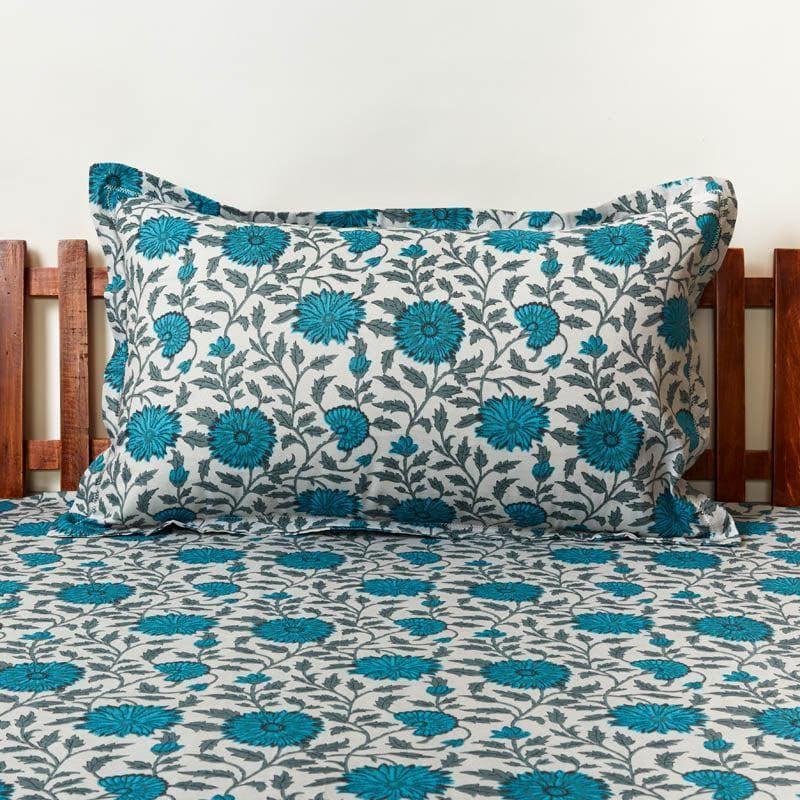 Buy Tanya Ethnic Bedsheet - Blue Bedsheets from Vaaree