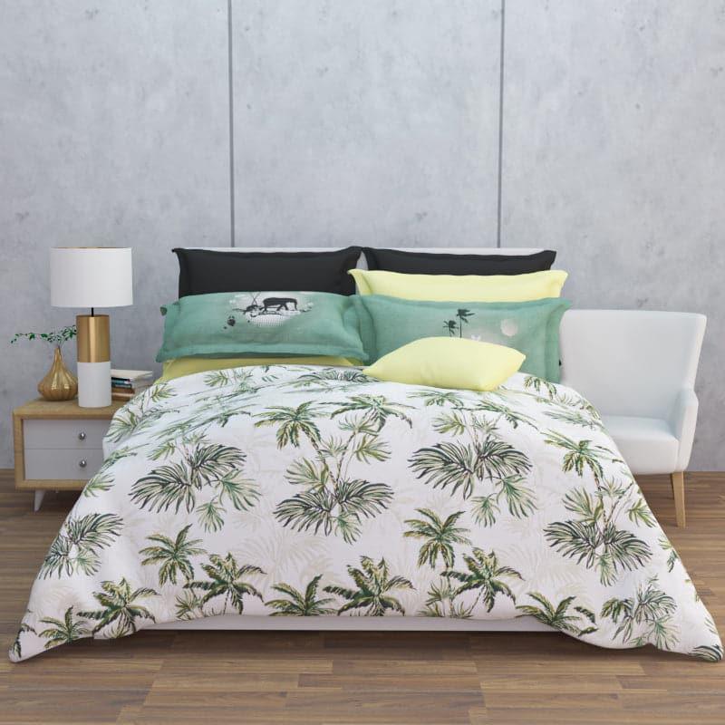 Buy Tropical Paradise Bedsheet - Green Bedsheets from Vaaree