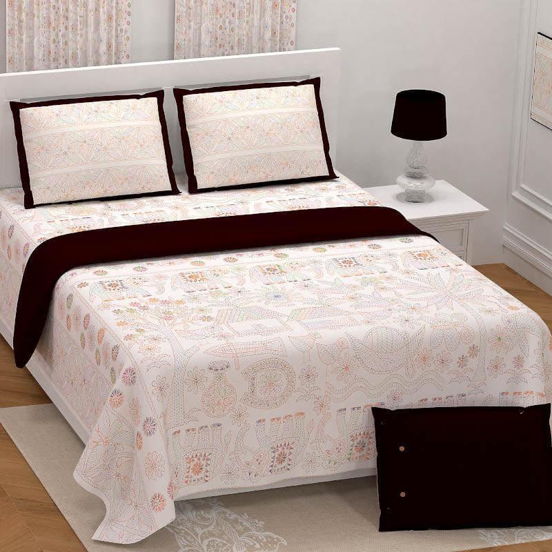 Buy Tusker Floral Bedsheet - Black Bedsheets from Vaaree