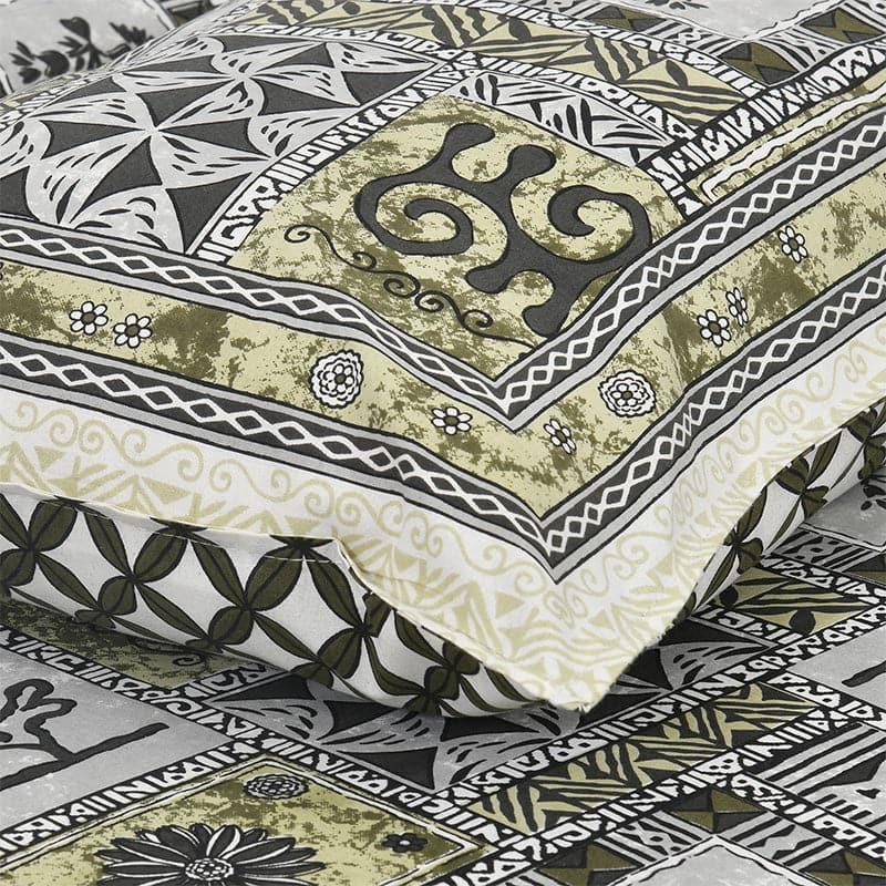 Buy Tvisha Tribal Applique Print Bedsheet - Green & Grey Bedsheets from Vaaree