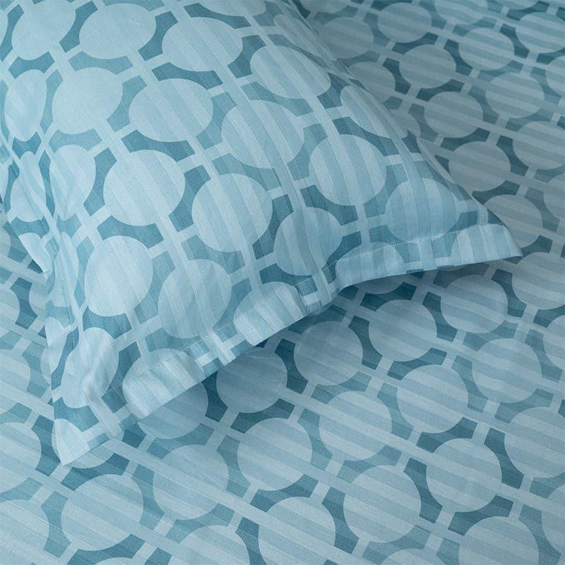 Buy Ulrika Neva Bedsheet - Blue Bedsheets from Vaaree