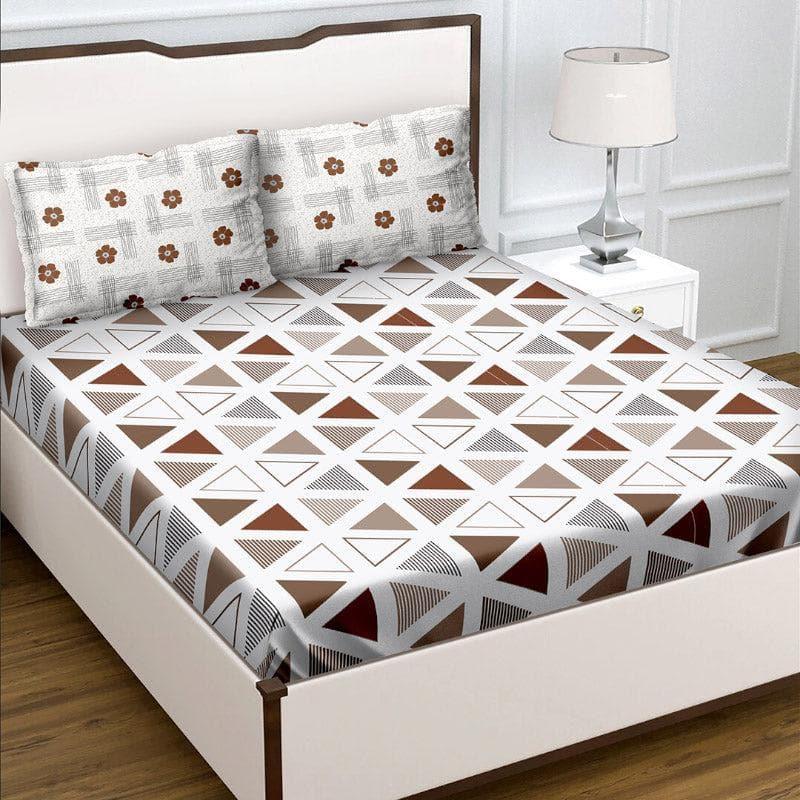 Buy Vashti Geometric Bedsheet - Brown Bedsheets from Vaaree