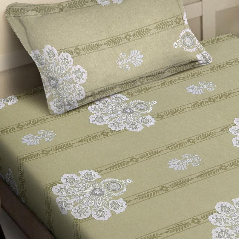 Buy Vidushi Printed Bedsheet - Green Bedsheets from Vaaree