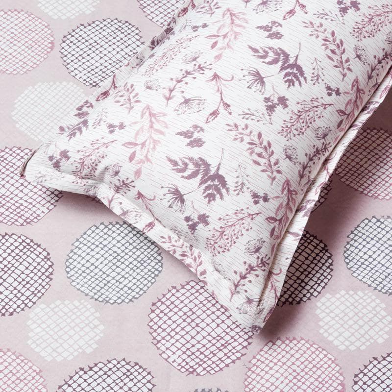 Buy Waffle Shuffle Bedsheet - Pink Bedsheets from Vaaree