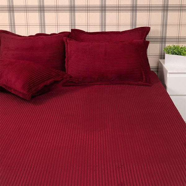 Buy Warm Cosy Bedsheets - Maroon Bedsheets from Vaaree