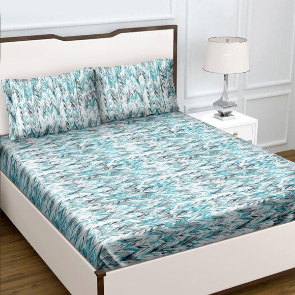 Buy Wavy Verge Bedsheet - Blue Bedsheets from Vaaree