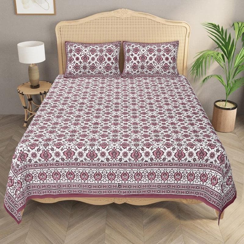 Buy Yugen Bedsheet - Maroon Bedsheets from Vaaree