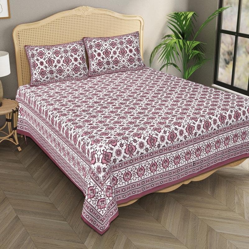 Buy Yugen Bedsheet - Maroon Bedsheets from Vaaree