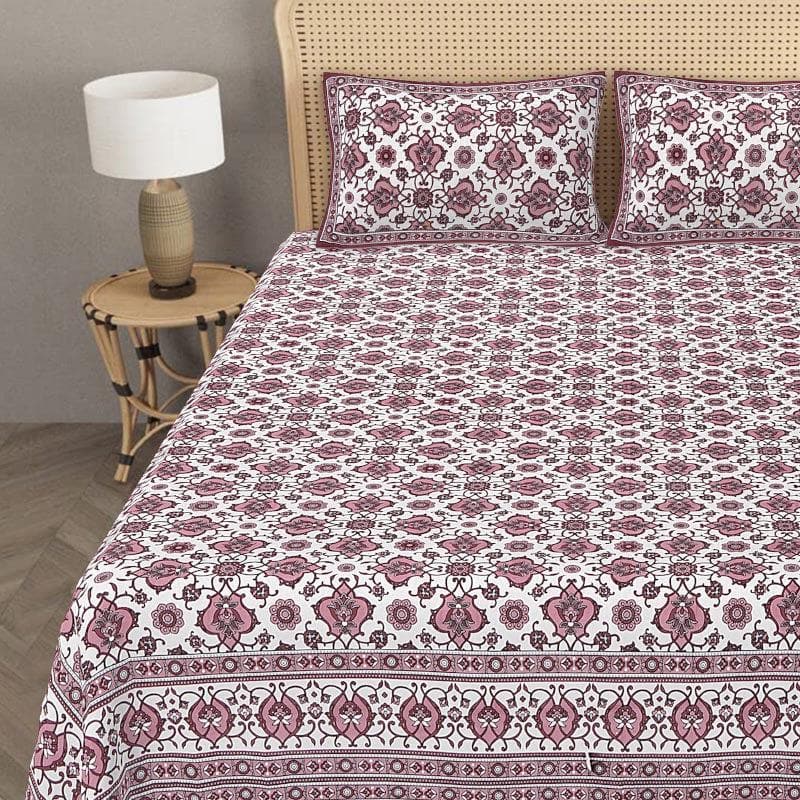 Buy Yugen Bedsheet - Maroon Bedsheets from Vaaree