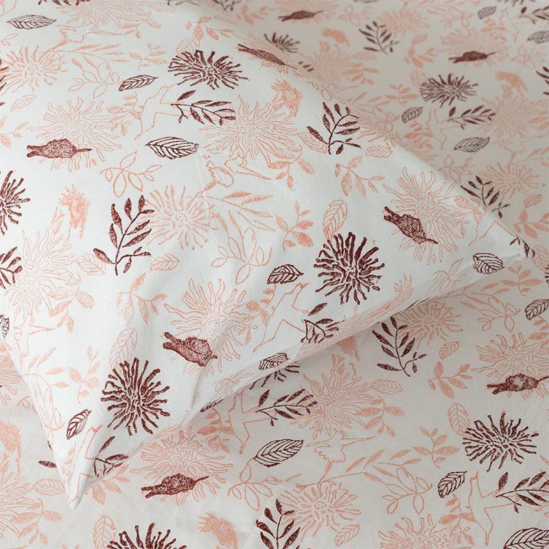 Buy Zeya Floral Bedsheet Bedsheets from Vaaree