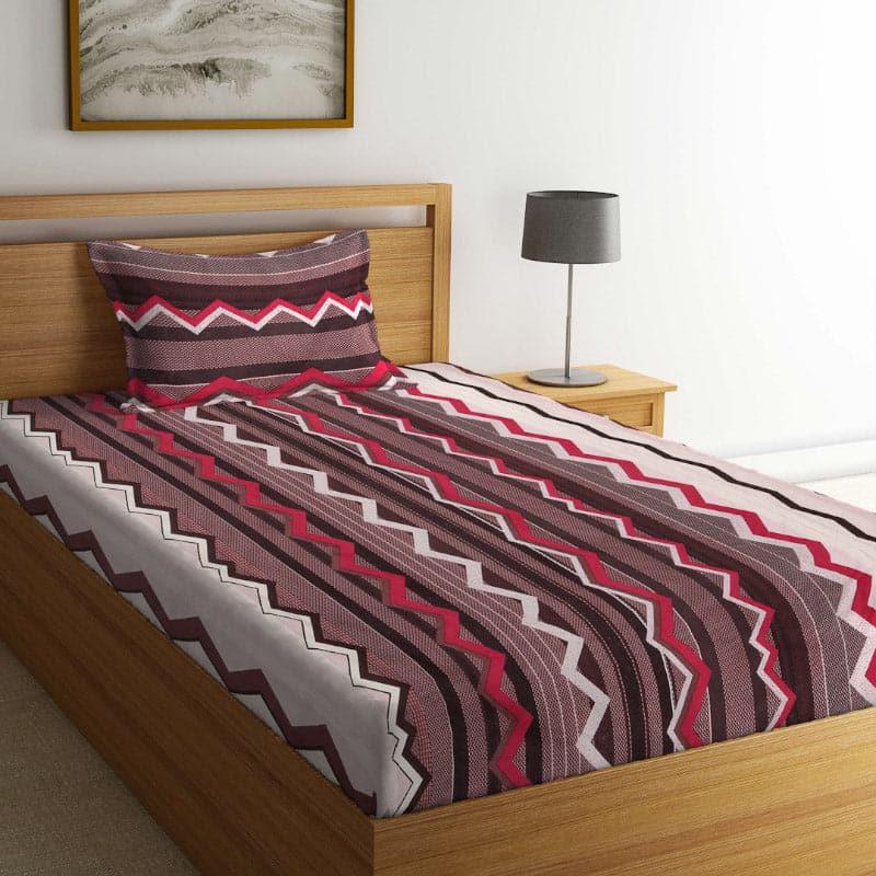 Buy Zig Zag Zira Bedsheet Bedsheets from Vaaree