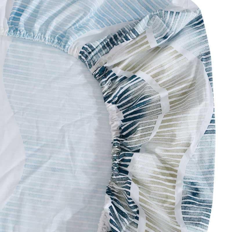 Buy Zigzag Zest Bedsheet - Blue Bedsheets from Vaaree