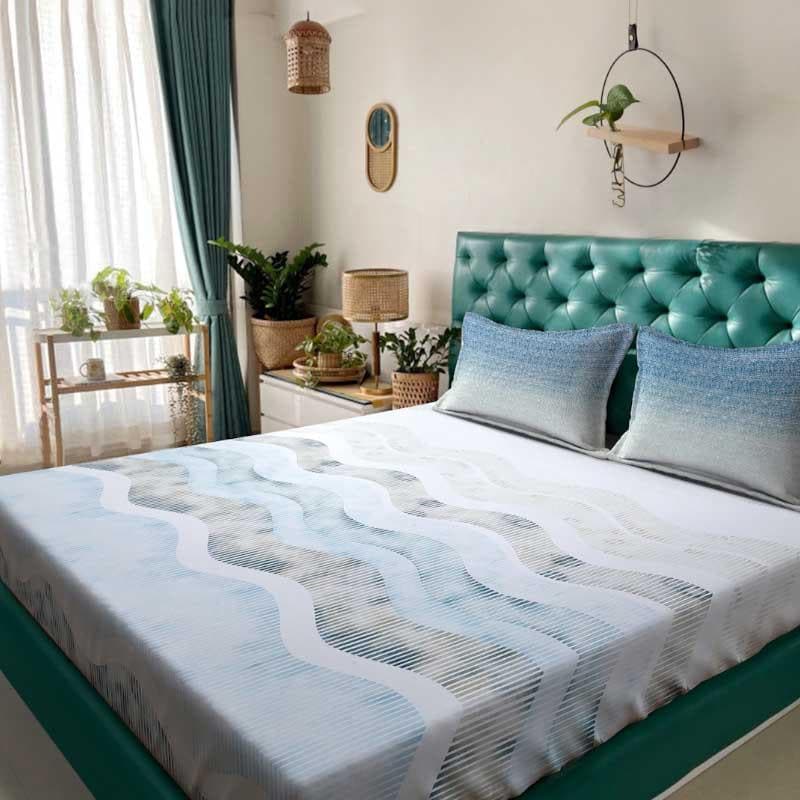 Buy Zigzag Zest Bedsheet - Blue Bedsheets from Vaaree