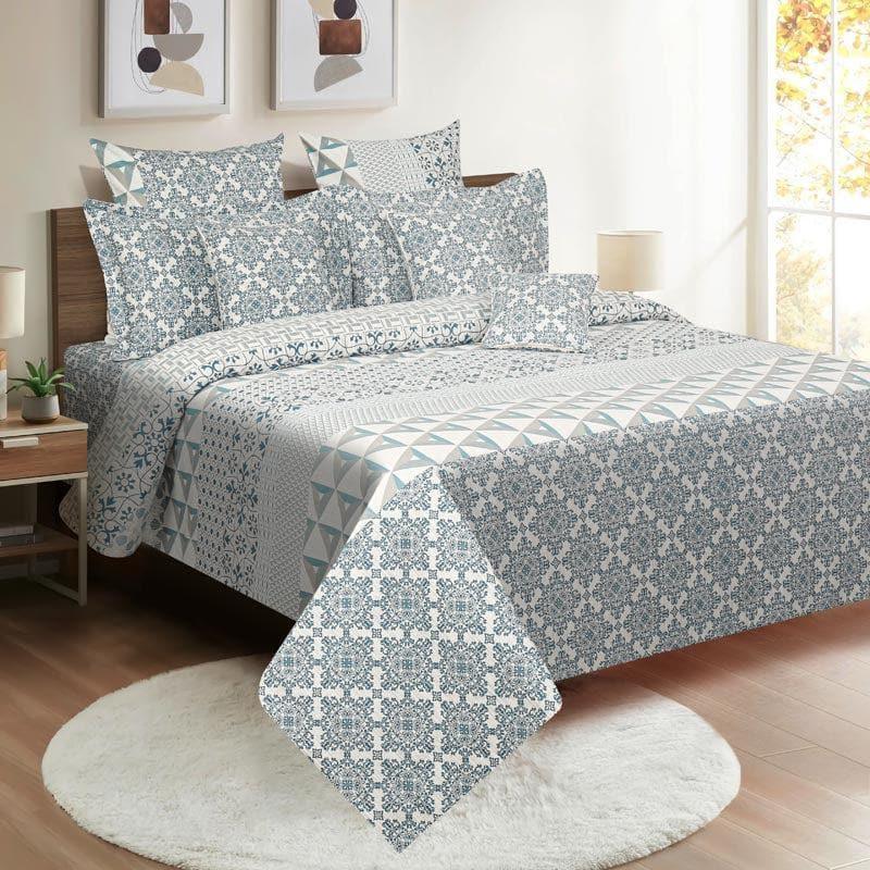 Buy Zira Floral Bedsheet - Blue Bedsheets from Vaaree